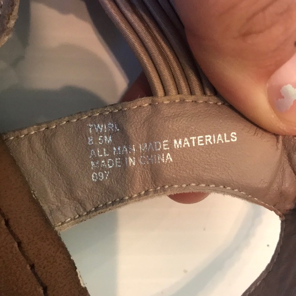 Women Sandals Size 8.5 - Picture 3 of 3